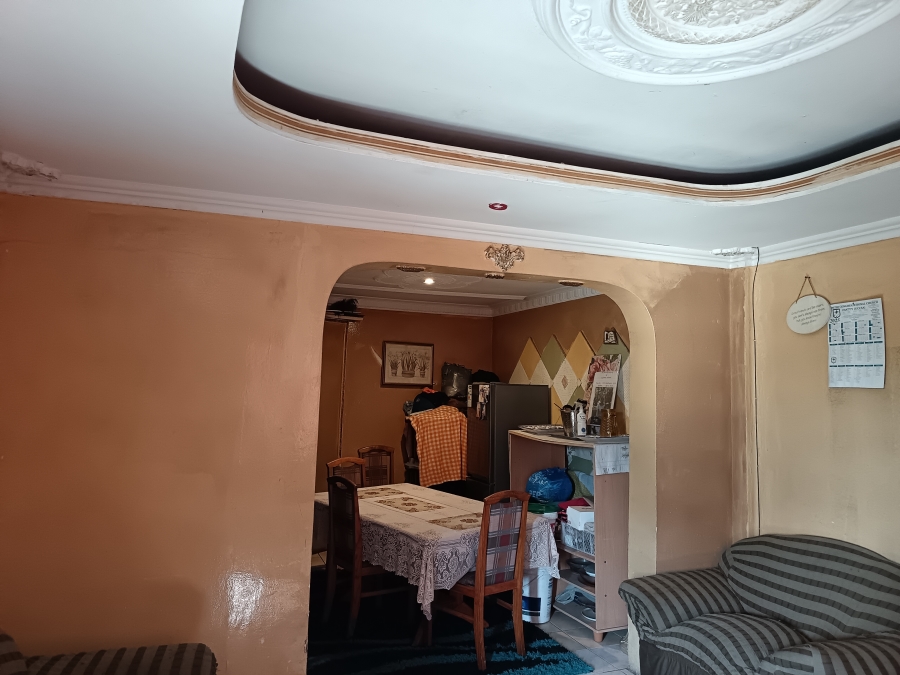 2 Bedroom Property for Sale in Bethelsdorp Eastern Cape